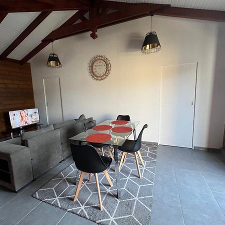 פואנט-א-פיטרה Charmante Villa, Kaz' Aa.Liyah מראה חיצוני תמונה
