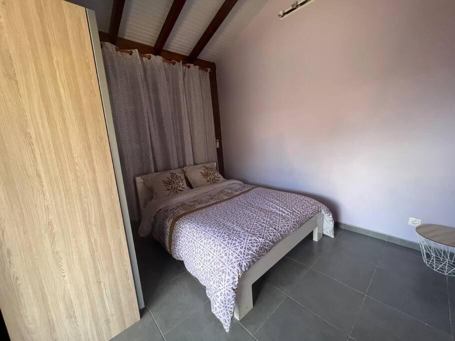 פואנט-א-פיטרה Charmante Villa, Kaz' Aa.Liyah מראה חיצוני תמונה